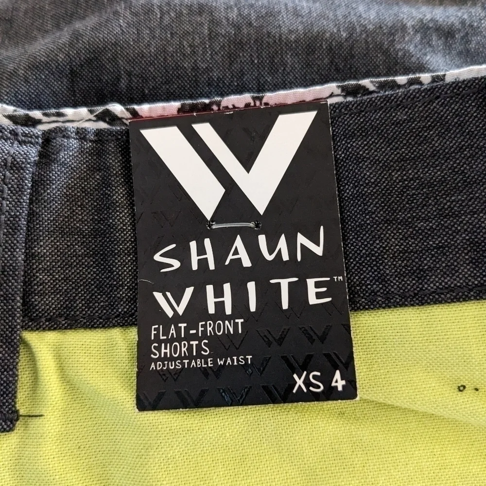 NWT Shaun White Flat Front Adjustable Waist Shorts Ebony XS 4